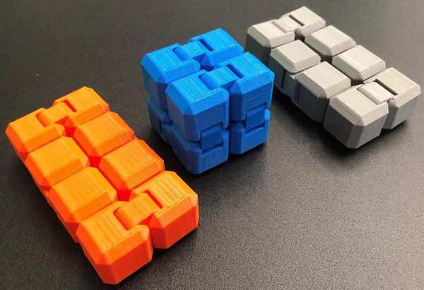 infinity-cubes-2650506